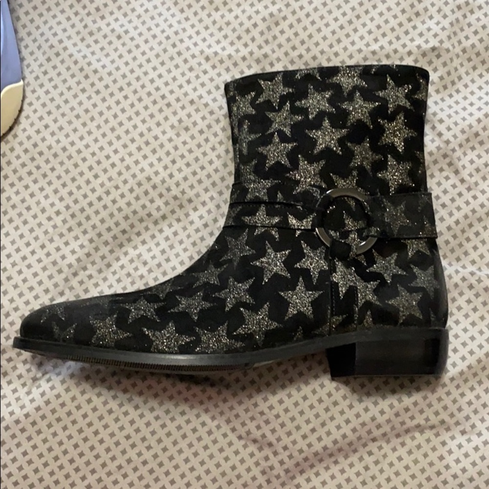 Ankle boots